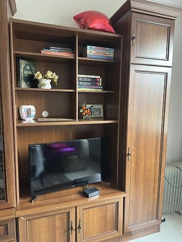 саунд бар: Стенка-шкаф, Тип стенки-шкафа: Модульная, Для зала, Особенности: С отделением под телевизор — 4