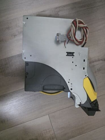 card reader бишкек: В наличии в Бишкеке: 12 шт vkp 80 II SX монетоприемники nri g13. usb — 7