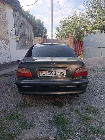 Транспорт: Toyota Avensis: 2002 г., 1.8 л, Автомат, Бензин, Седан — 5
