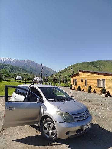 bwb e34: Toyota Ist: 2003 г., 1.3 л, Автомат, Бензин, Хэтчбэк — 1