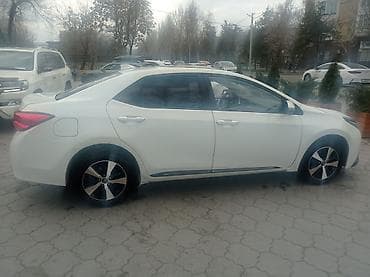 corolla e150: Toyota Corolla: 2019 г., 1.8 л, Робот, Гибрид, Седан — 3