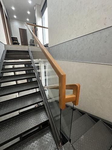 Оңдоп-түзөө жана курулуш: Каптал тосмолорун жасоо Материалы: Айнек, Жеке менчик үй үчүн — 4