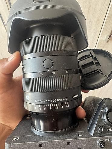 100 кожа: Кинокамера Sony Cinema Line FX30 + объектив SIGMA 24–70mm F2.8 DG DN — 2