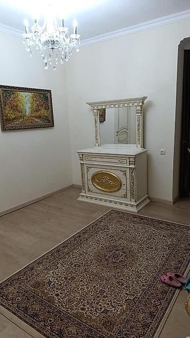 300 м², 4 комнаты — 5