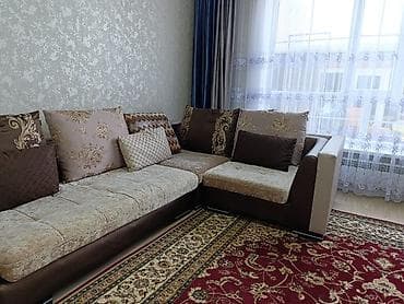 Лак жана боёк материалдары: Бурчу бар диван, Жастыктар менен — 2