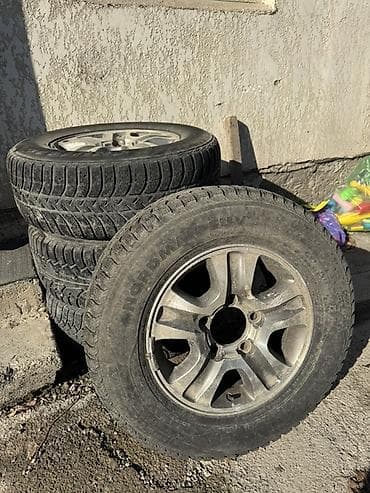 шины 18570: Колеса в сборе 285 / 60 / R 18, Зима, Б/у, Комплект, Внедорожные (АТ/МТ), Литые, отверстий - 6 — 1