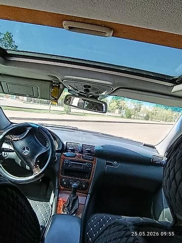 авто мерседес бенс: Mercedes-Benz C-Class: 2026 г., Автомат, Бензин, Седан — 4