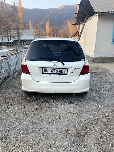 кузов пасат: Honda Fit: 2002 г., Автомат, Бензин, Хэтчбэк — 2