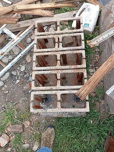 9 5j: Продаются матрица для изготовления пескоблоков размер на 15 — 1