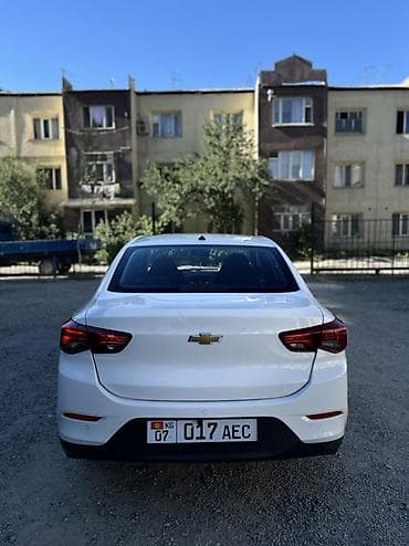 думал: Chevrolet Onix: 2020 г., 1 л, Автомат, Бензин, Седан — 4