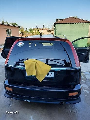 ана: Honda Stream: 2003 г., 2 л, Автомат, Бензин, Универсал — 4