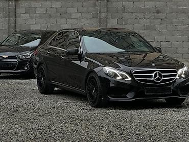 клас трактор: Mercedes-Benz E-Class: 2015 г., 3.5 л, Автомат, Бензин, Седан — 3