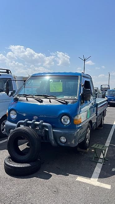 volvo ref: Легкий грузовик, Hyundai, Стандарт, 1,5 т, Б/у — 2