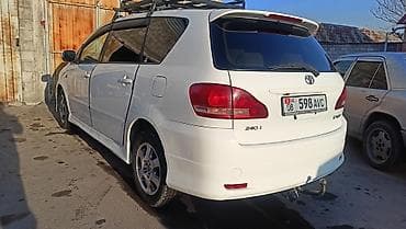 авто бочка: Toyota Ipsum: 2003 г., 2.4 л, Автомат, Бензин, Минивэн — 9