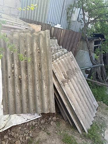 на крышу материал: Продаю шифер по 120 сом есть примерно 30 листов 
« — 1