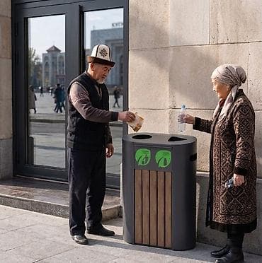 Артикул: MKS-UT-013 Название: Урна уличная металл и дерево 2 секции