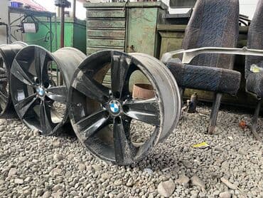 шины на внедорожник: Диски R 18 BMW, Б/у — 3