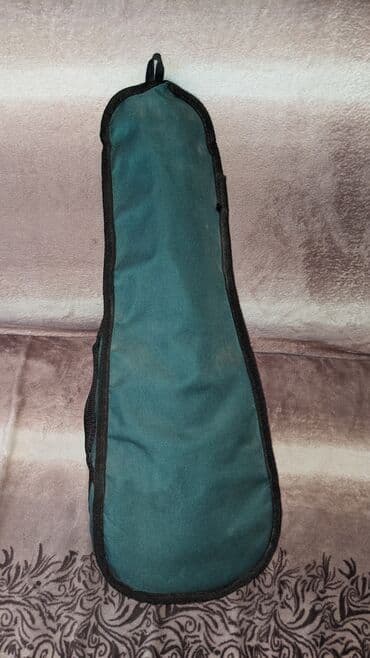 Синтезаторы: Укулеле БУ, продаю вместе с чехлом, на укулеле нужно сменить струны — 5