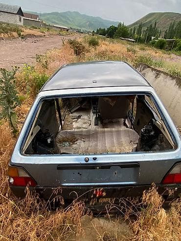 Унаа тетиктери: На запчасть!!!!! Кузов хэтчбека (3 двери), ориентировочно класс — 1