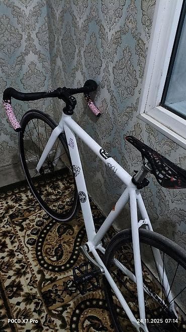 вела: Fixed gear Фикс 6ku urbane track 2025 Ростовка 52 (М) Рама: 6Ku urbane — 2