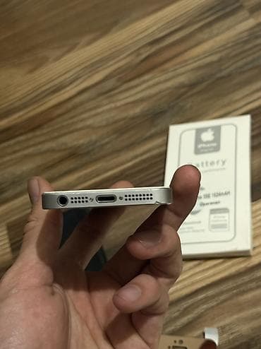 iphone sr: IPhone SE, Б/у, 128 ГБ, Space Gray, Защитное стекло, Кабель, Чехол, 100 % — 8