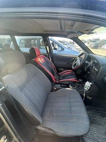 возможен обмен на авто: Volkswagen Passat Variant: 1991 г., 1.8 л, Механика, Бензин, Универсал — 7