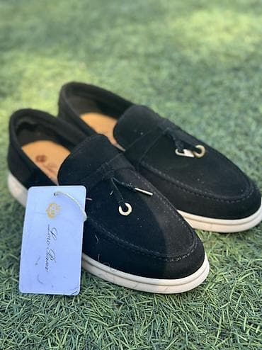 вечернее платье с: Лоферы, 36, 38, 37, Loro Piana, Новый, цвет - Черный, Самовывоз — 1