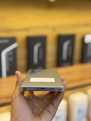 самсунг 5 с: Samsung Galaxy S25 Ultra, Б/у, 256 ГБ, цвет - Серый, В рассрочку, 1 SIM, 2 SIM, eSIM — 3