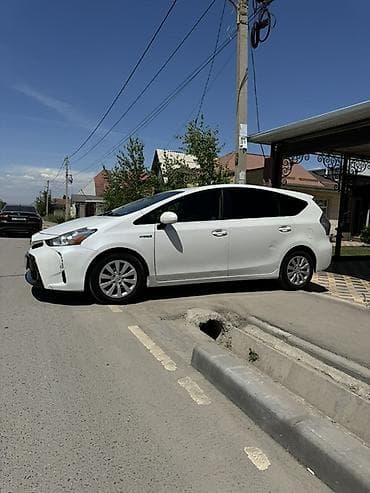 tayota karina e: Toyota Prius V: 2014 г., 1.8 л, Автомат, Гибрид, Универсал — 1