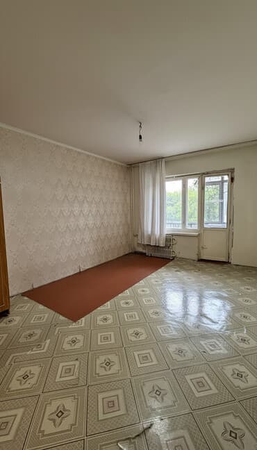 сдается квартира часный дом: 1 комната, 35 м², 105 серия, 1 этаж, Старый ремонт — 1