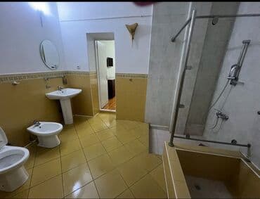 дом с бассейном посуточно бишкек: 15 м², С мебелью — 21