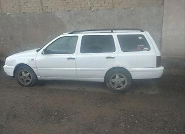 Volkswagen Golf Variant: 1993 г., 2 л, Механика, Бензин, Универсал