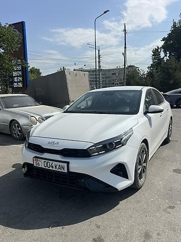 даф 106 2019: Kia Cerato: 2021 г., 1.6 л, Автомат, Бензин, Седан — 2
