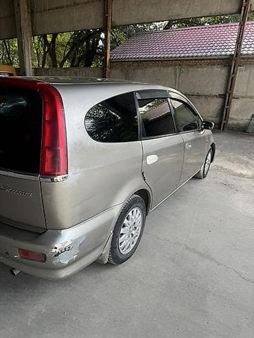 hond: Honda Stream: 2002 г., 1.7 л, Автомат, Бензин, Минивэн — 5