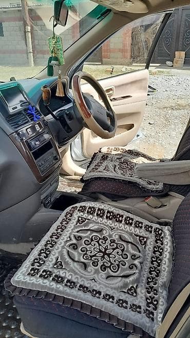 Toyota: Toyota Ipsum: 2000 г., 2 л, Автомат, Бензин, Вэн/Минивэн — 5