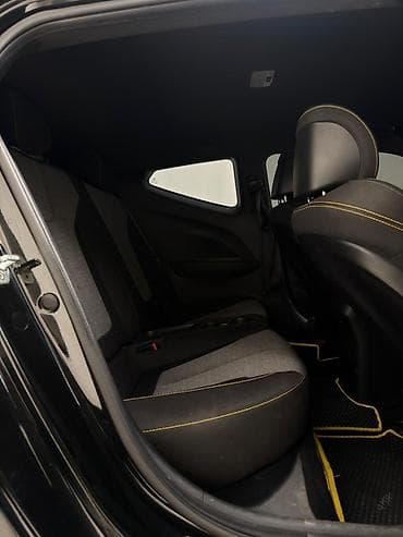 Продажа авто: Hyundai Veloster: 2020 г., 1.6 л, Ручные, Бензин, Хэтчбэк — 8