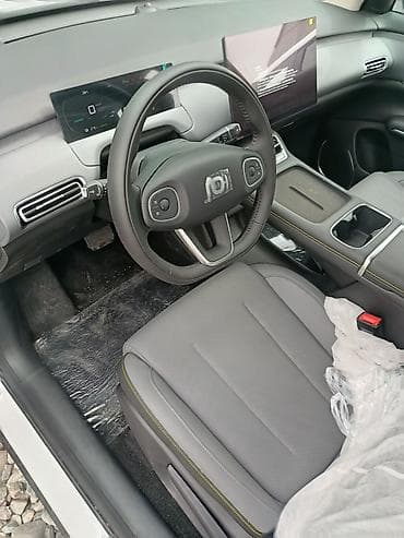 mini john cooper works: Чанган Q05 Электромобиль кроссовер, 5 дверей, белый цвет кузова с — 10
