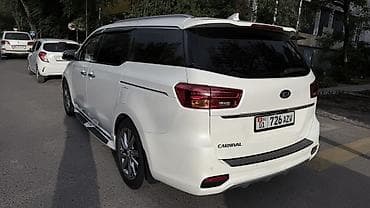 трекер авто: Kia Carnival: 2019 г., 2.2 л, Автомат, Дизель, Минивэн — 3