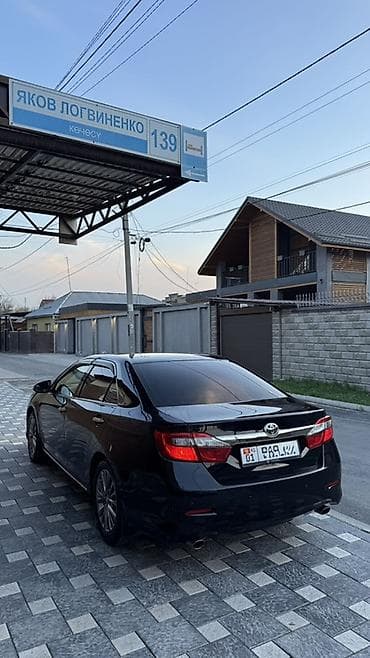 Toyota Camry: 2013 г., 3.5 л, Автомат, Бензин, Седан — 6