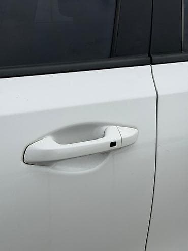 ка три: Kia K3: 2021 г., Седан — 10