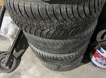Комплект из 4 автомобильных шин. Характеристики: - Размер: 195/55 R16