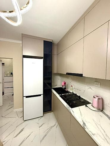 продаю квартиру 8 мкр бишкек: 1 комната, 40 м², 4 этаж, Дизайнерский ремонт — 5