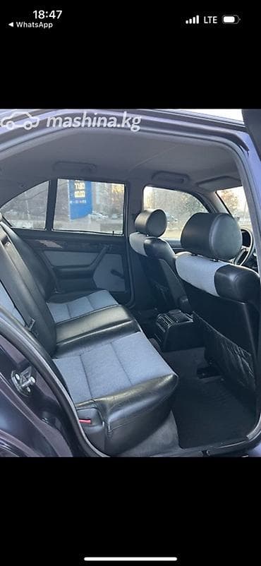lexus is 2017: BMW 5 series: 1995 г., 2 л, Механика, Бензин, Седан — 9