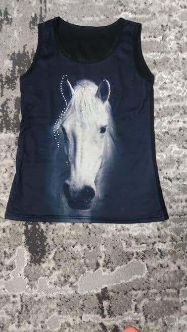 котенок белый купить: 1) Брюки новые женские размер М - 100с 2)Кофта (M-L) мягкая-150с 3) — 6