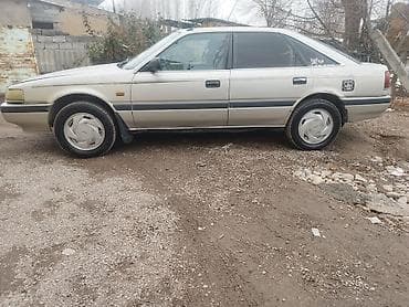 Продажа авто: Mazda 626: 1987 г., 2 л, Механика, Газ, Седан — 3