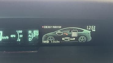 на вариант: Toyota Prius: 2012 г., 1.8 л, Вариатор, Гибрид, Хэтчбэк — 5