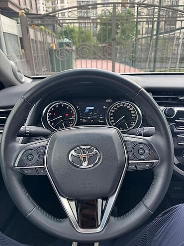 camry 5: Toyota Camry: 2020 г., 2.5 л, Автомат, Бензин, Седан — 6
