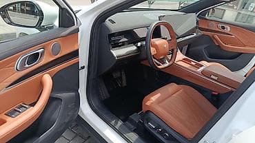 камеры 360 на авто: Hozon Neta L: 2024 г., 1.5 л, Автомат, Гибрид, Кроссовер — 5