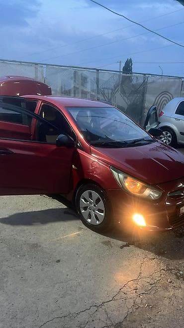 Hyundai Solaris: 2014 г., Кол менен иштөөчү, Бензин lalafo.kg да Hyundai Solaris: 2014 г., Кол менен иштөөчү, Бензин