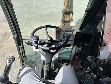 экскаваторы 140: Экскаватор, Hyundai, Колесный — 10